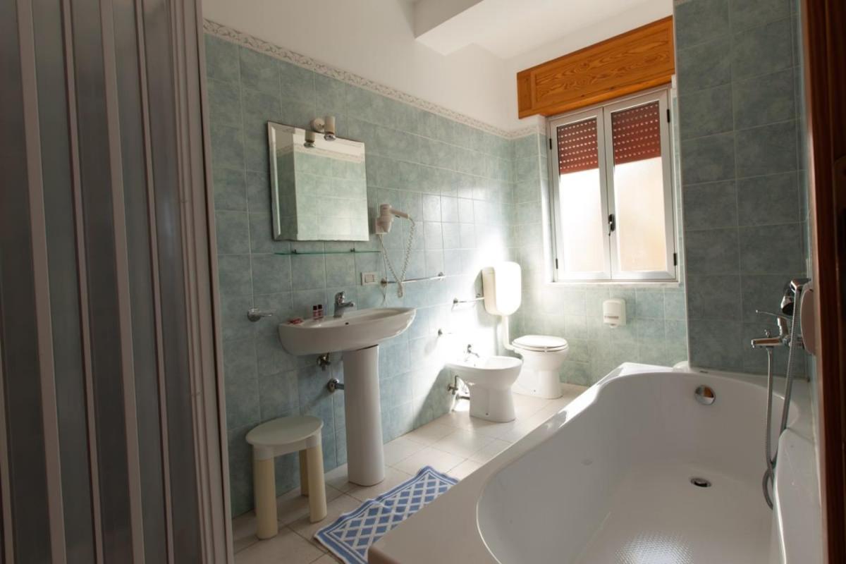 Hotel Ristorante San Giovanni Falerna Extérieur photo