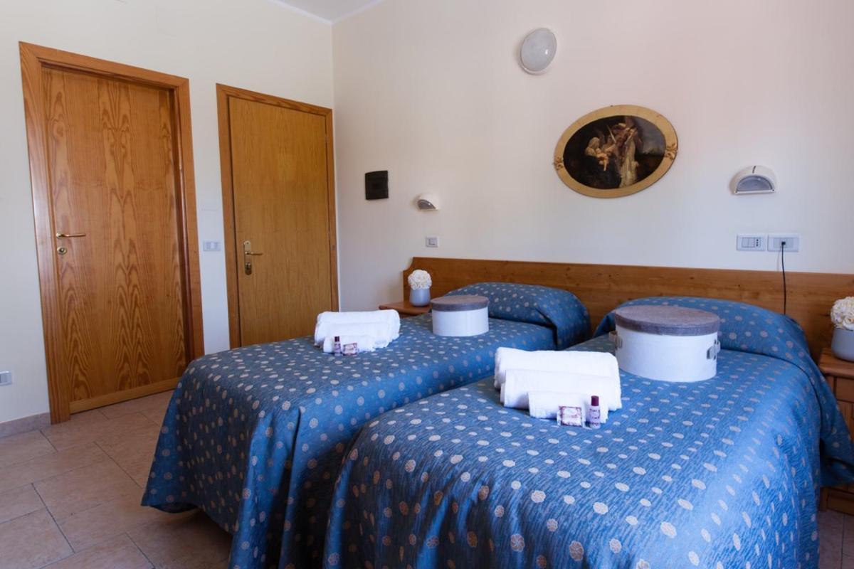 Hotel Ristorante San Giovanni Falerna Extérieur photo