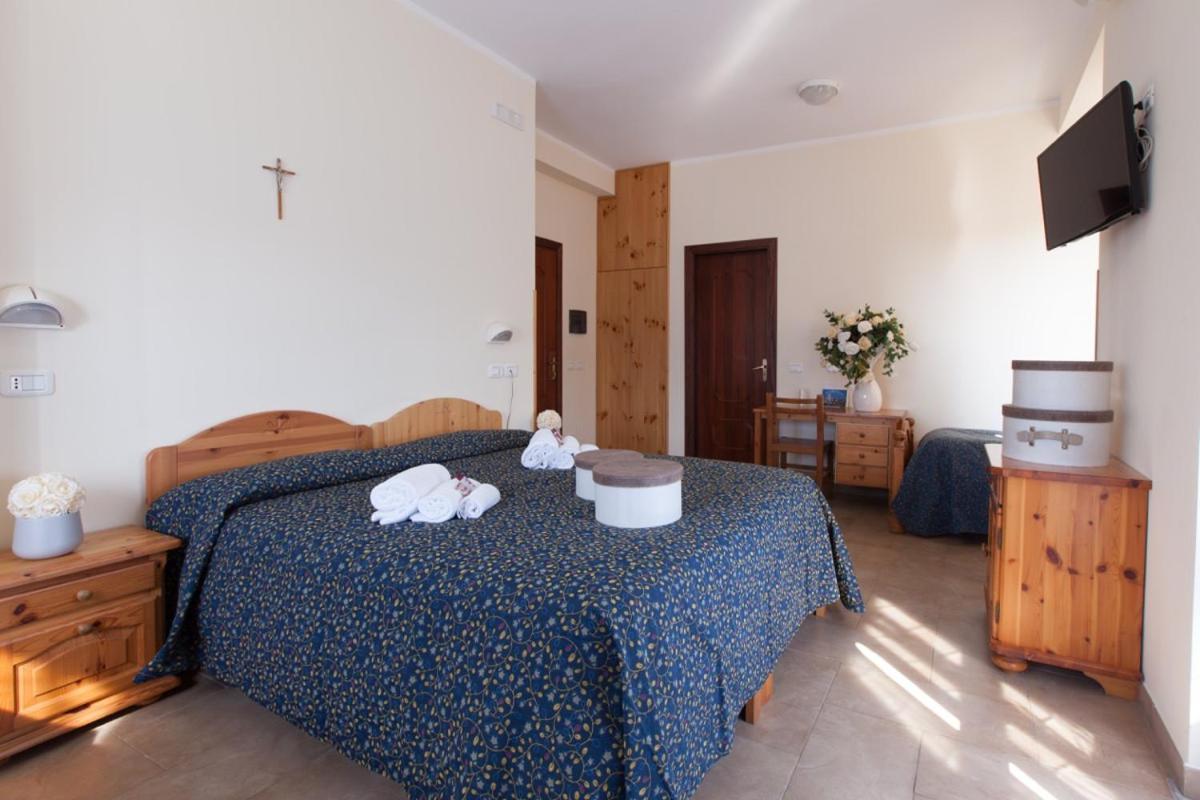 Hotel Ristorante San Giovanni Falerna Extérieur photo